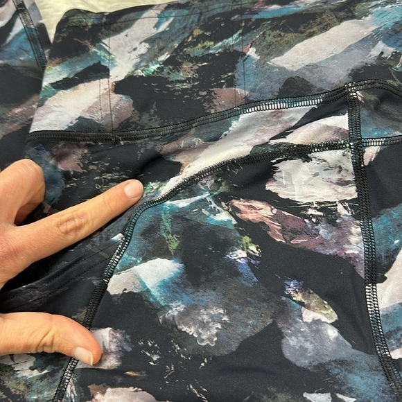 Lululemon Fast and Free Tight II 25" *Non-Reflective Nulux Glacier Camo Starligh - Picture 5 of 7